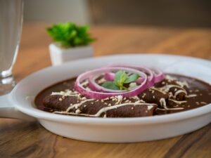 Mole con Pollo